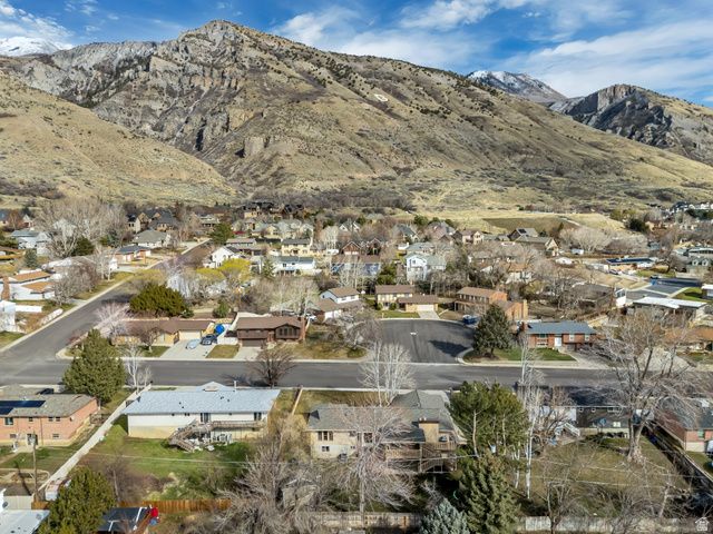 967 N 1020 E, Pleasant Grove, UT 84062