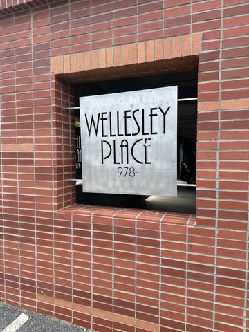 978 Worcester Street 211, Wellesley, MA 02482