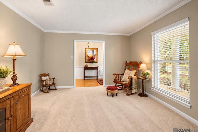 2513 Lancelot Dr, Baton Rouge, LA 70816