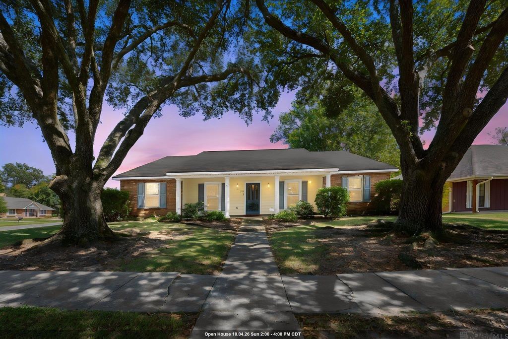2513 Lancelot Dr, Baton Rouge, LA 70816