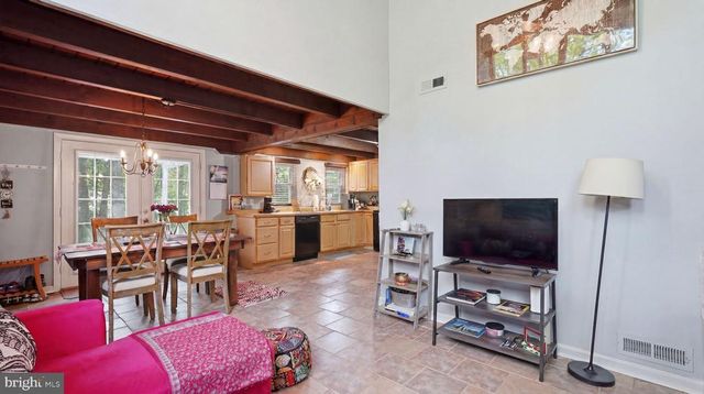 207 CUMBERLAND CIR, Locust Grove, VA 22508