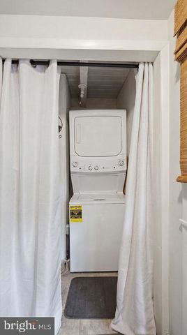 207 CUMBERLAND CIR, Locust Grove, VA 22508