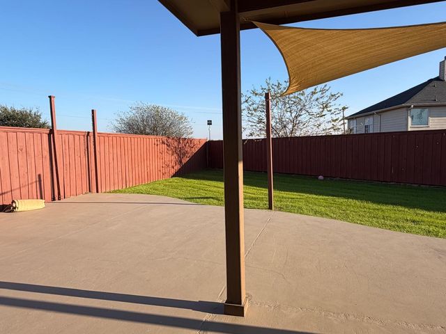 8045 Ballater Drive, Fort Worth, TX 76123