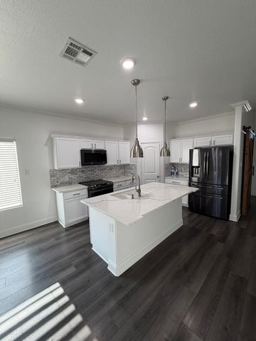8045 Ballater Drive, Fort Worth, TX 76123