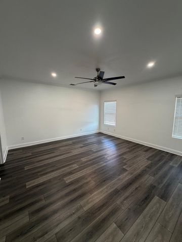 8045 Ballater Drive, Fort Worth, TX 76123