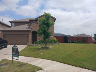 8045 Ballater Drive, Fort Worth, TX 76123
