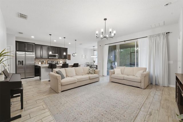 1097 HENDON LOOP, Davenport, FL 33837