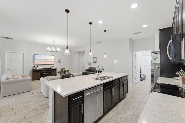 1097 HENDON LOOP, Davenport, FL 33837