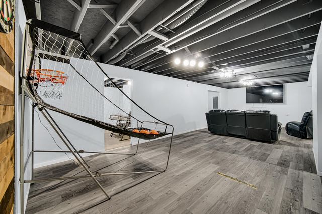 2799 W 84th Lane, Merrillville, IN 46410