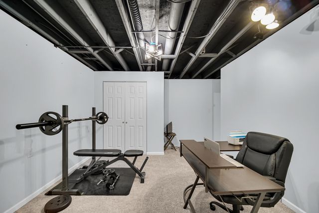 2799 W 84th Lane, Merrillville, IN 46410