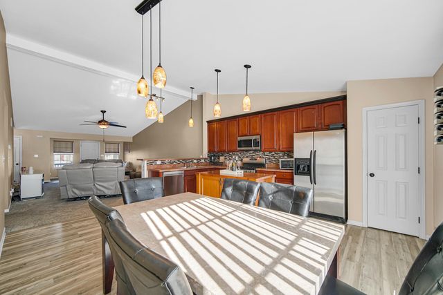 2799 W 84th Lane, Merrillville, IN 46410