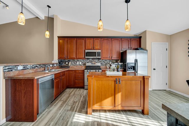 2799 W 84th Lane, Merrillville, IN 46410