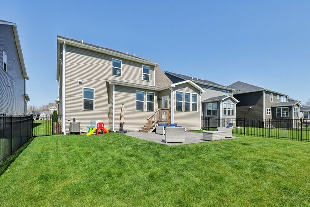 1264 Snapper Road, Naperville, IL 60563
