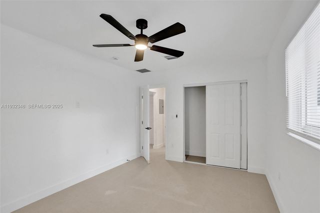 922 NW 4th Ave 3, Fort Lauderdale, FL 33311