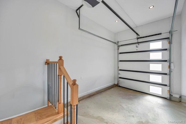 14 Eve Lane, Levittown, NY 11756