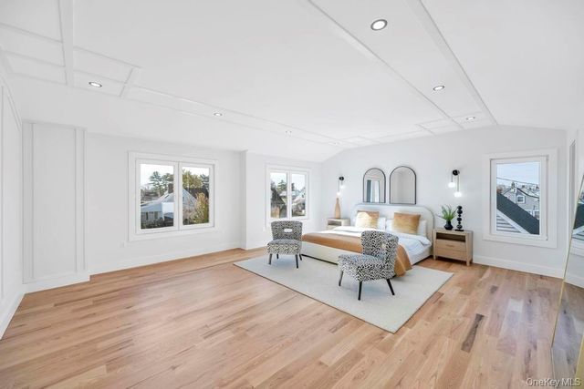 14 Eve Lane, Levittown, NY 11756