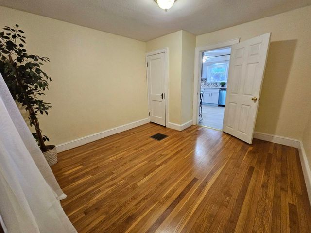 275 Cilley Road, Manchester, NH 03103