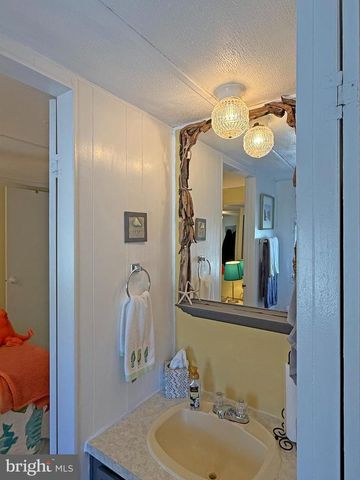 22 SPINNING WHEEL LN, Rehoboth Beach, DE 19971