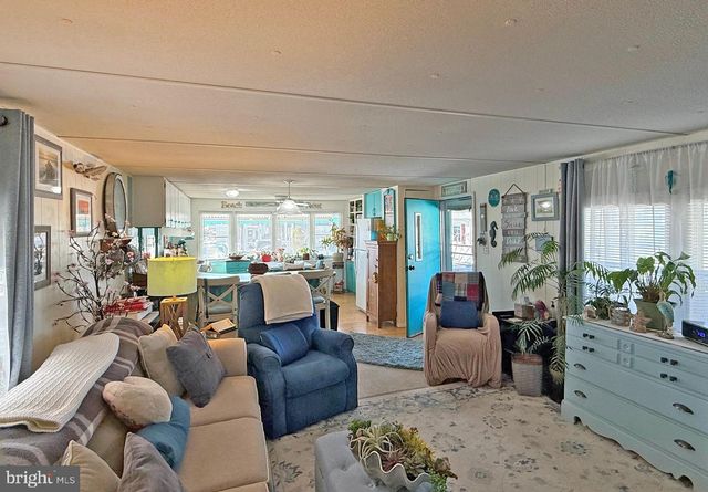 22 SPINNING WHEEL LN, Rehoboth Beach, DE 19971