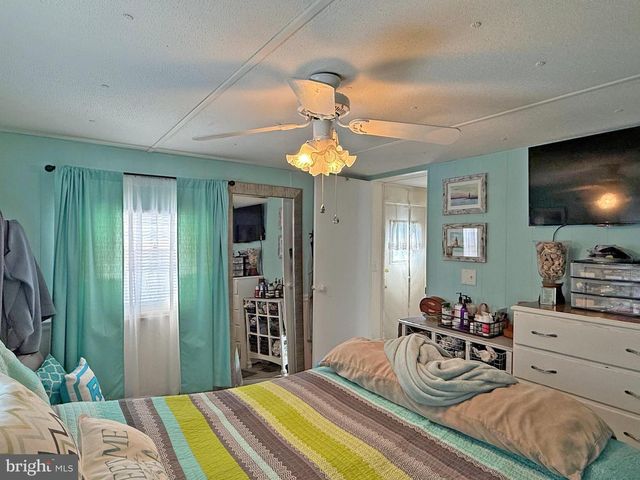 22 SPINNING WHEEL LN, Rehoboth Beach, DE 19971