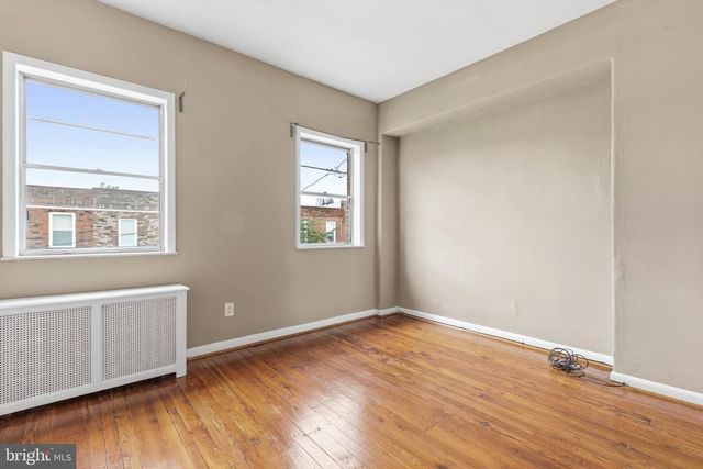 1931 S 11TH ST, Philadelphia, PA 19148