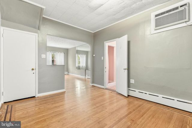 1931 S 11TH ST, Philadelphia, PA 19148