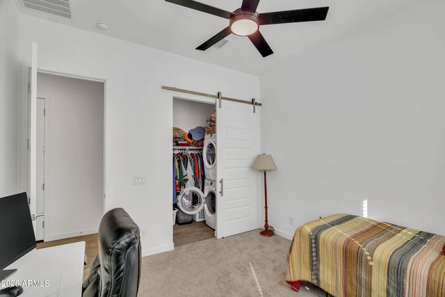 7696 W HONEYSUCKLE Drive, Peoria, AZ 85383