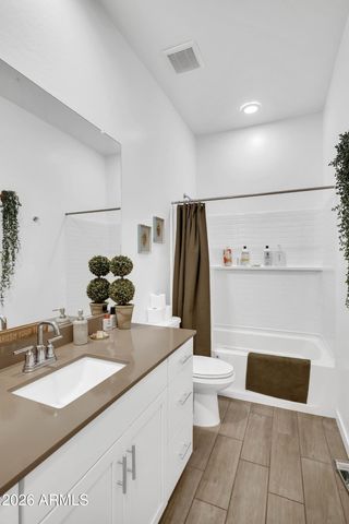 7696 W HONEYSUCKLE Drive, Peoria, AZ 85383