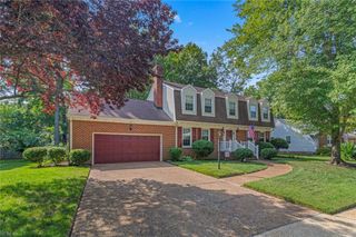 13 Paddock LN, Hampton, VA 23669