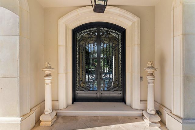 146 Bears Club Drive, Jupiter, FL 33477