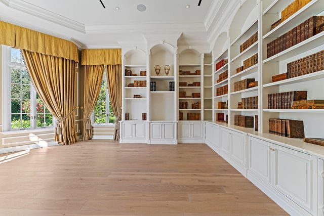 146 Bears Club Drive, Jupiter, FL 33477