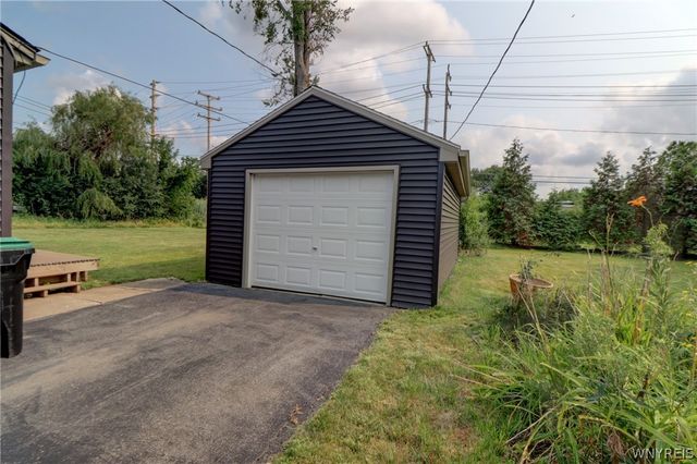 330 Canton Street, Tonawanda, NY 14150