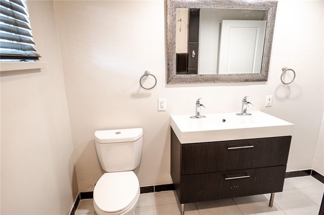 501 Bermuda Pl, Corpus Christi, TX 78411