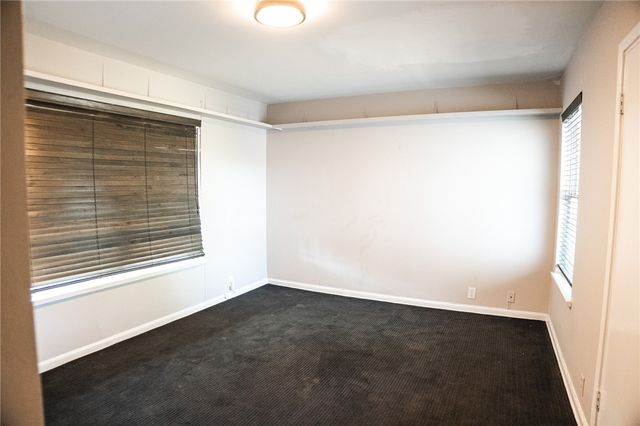 501 Bermuda Pl, Corpus Christi, TX 78411