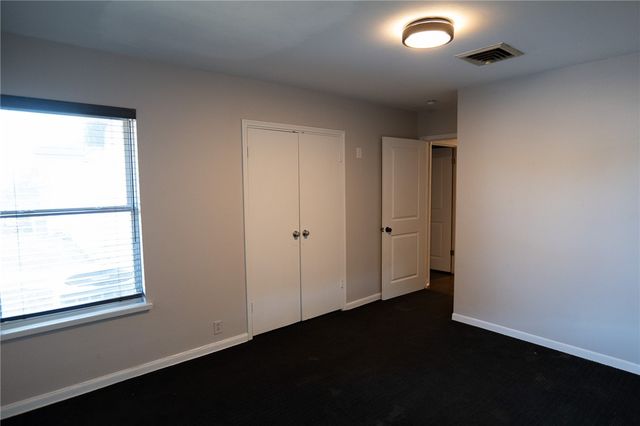 501 Bermuda Pl, Corpus Christi, TX 78411