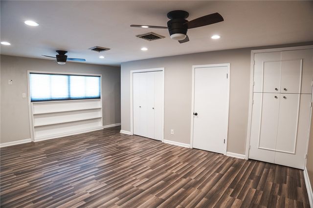 501 Bermuda Pl, Corpus Christi, TX 78411