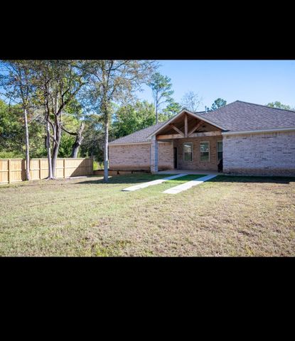 112 South Pine Harbour Drive, Coldspring, TX 77331