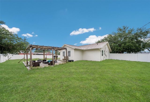643 MOBILE ROAD, Venice, FL 34293