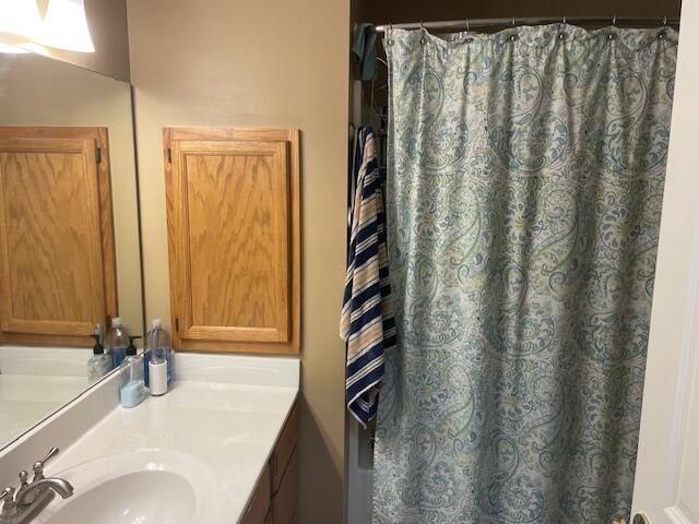 15277 Steeplechase Court, Grand Haven, MI 49417