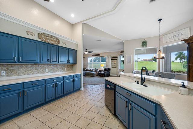 6750 HUNTINGTON HILLS BOULEVARD, Lakeland, FL 33810