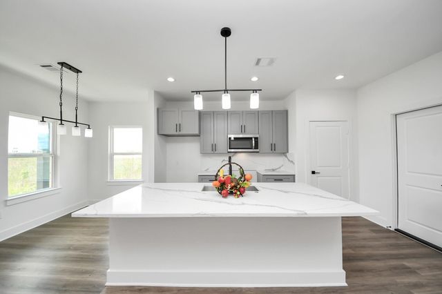 6273 Road 5503, Cleveland, TX 77327