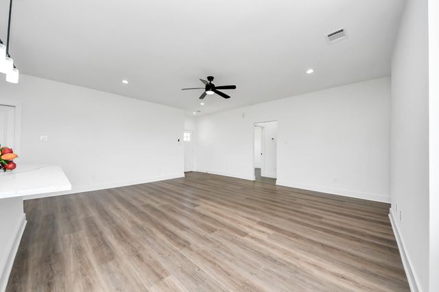 6273 Road 5503, Cleveland, TX 77327