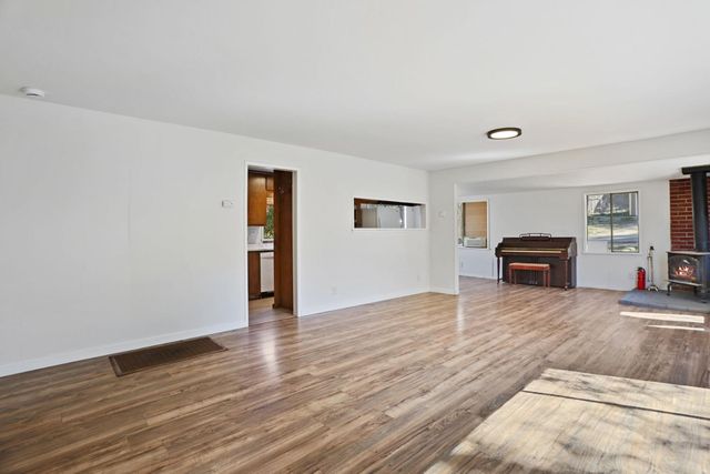 22971 Moss Ln, River Pines, CA 95675