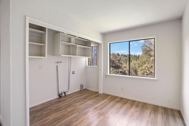 22971 Moss Ln, River Pines, CA 95675