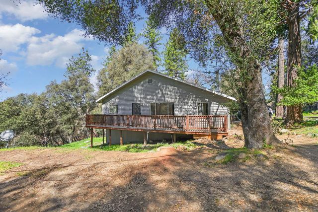 22971 Moss Ln, River Pines, CA 95675