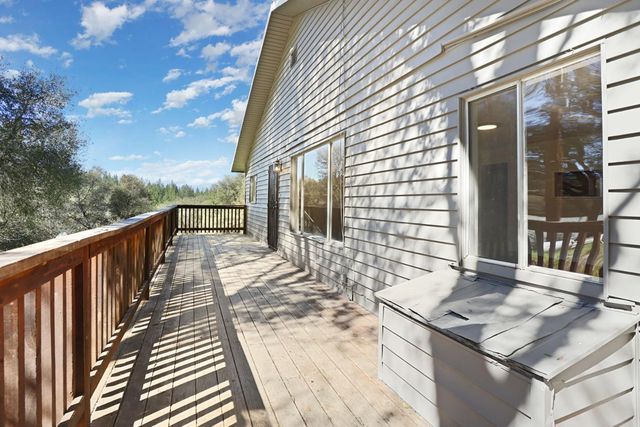 22971 Moss Ln, River Pines, CA 95675