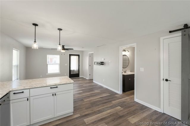 1429 Mount Zion Road, Henryville, IN 47126