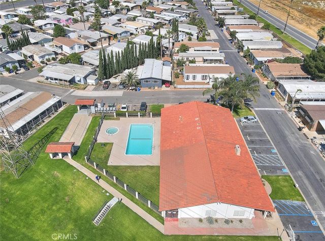 4041 Pedley 135, Jurupa Valley, CA 92509