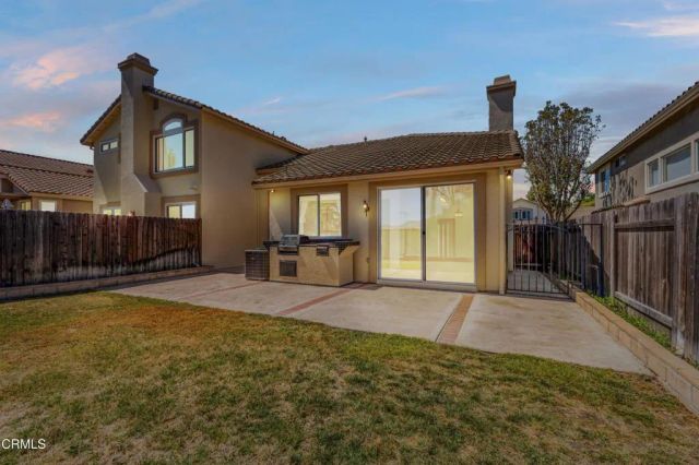 5324 Villa Mallorca Place, Camarillo, CA 93012