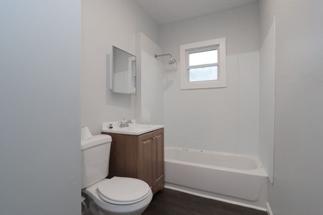 36-38 Chapel St, Springfield, MA 01109